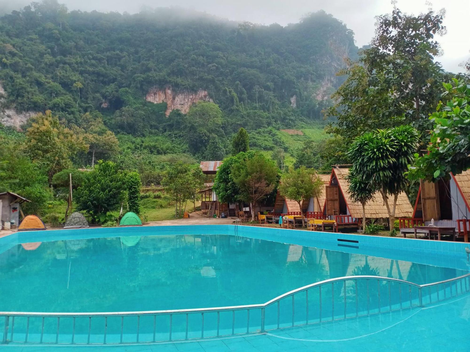 Campingsite Swimming Pool Ban Nongkham Exterior foto